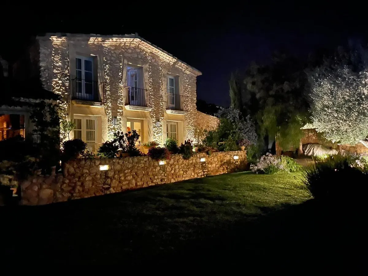 Bed & Breakfast La Casa De Piedra Bed and Breakfast Viladellops