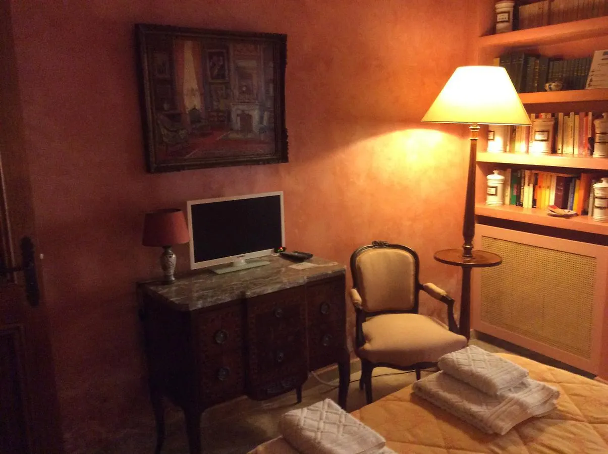 La Casa De Piedra Bed and Breakfast Viladellops