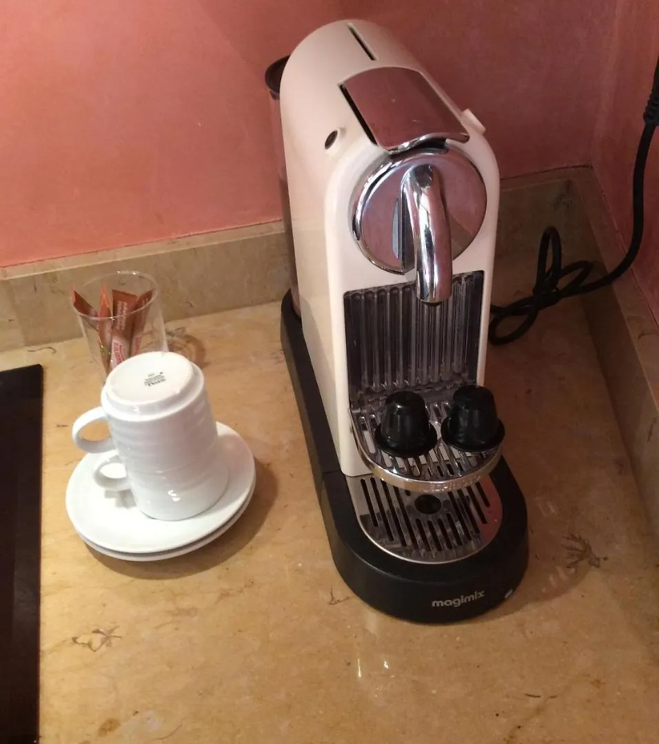 *** Bed & Breakfast La Casa De Piedra Bed and Breakfast Viladellops Spagna